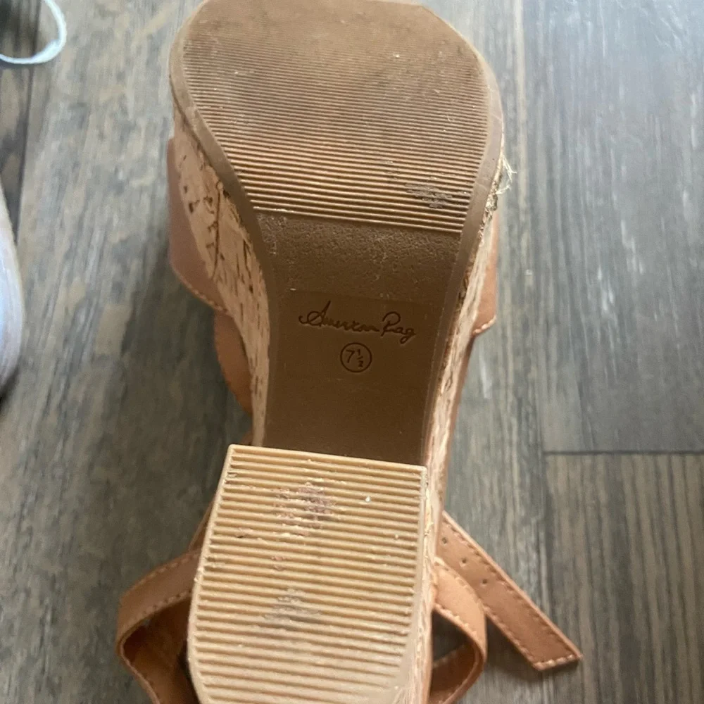Wedges - Picture 4 of 4